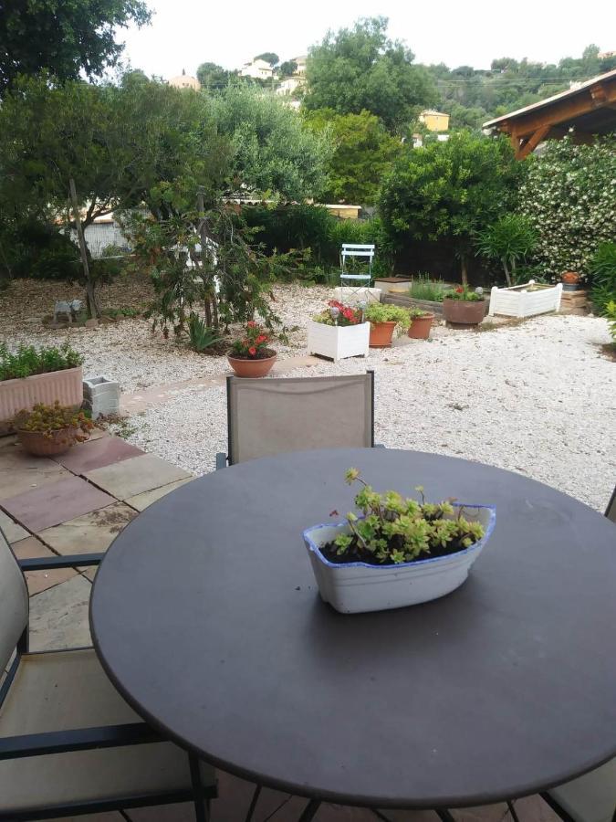 Magniolia Villa Le Lavandou Kültér fotó